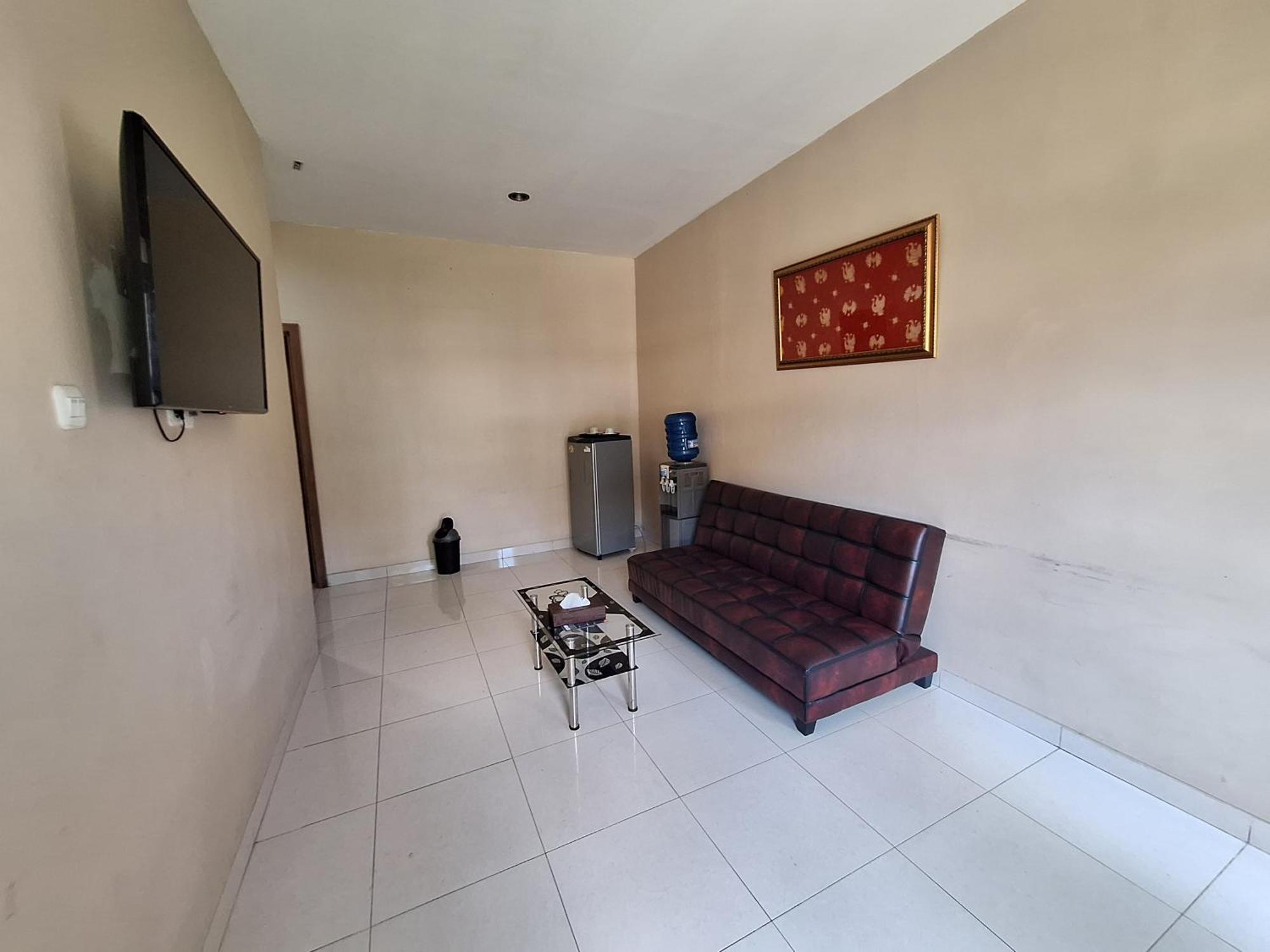 Urbanview Hotel Inkoppabri Cisarua Puncak エクステリア 写真