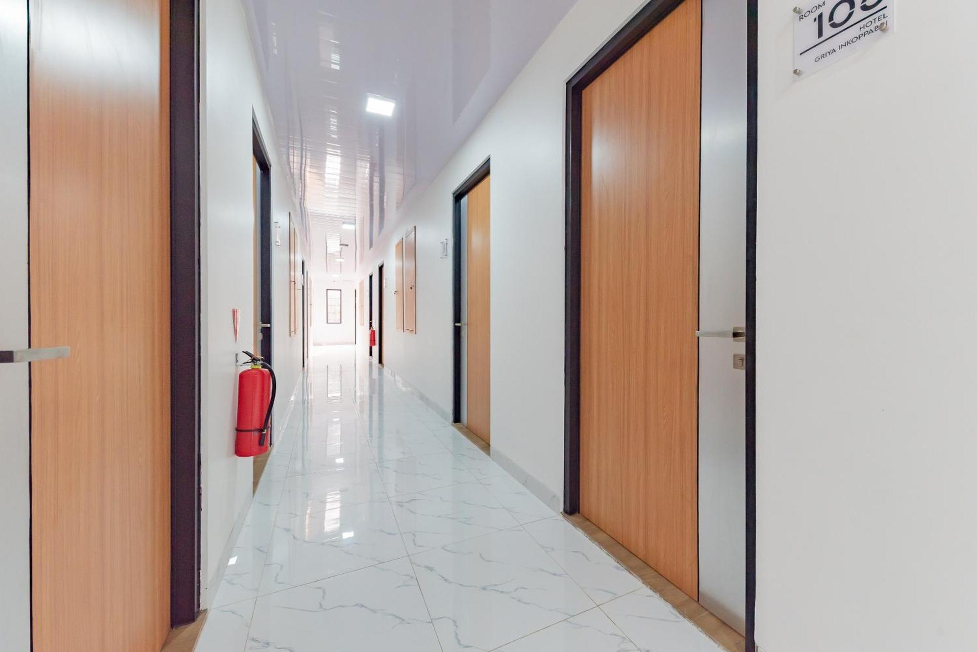 Urbanview Hotel Inkoppabri Cisarua Puncak エクステリア 写真