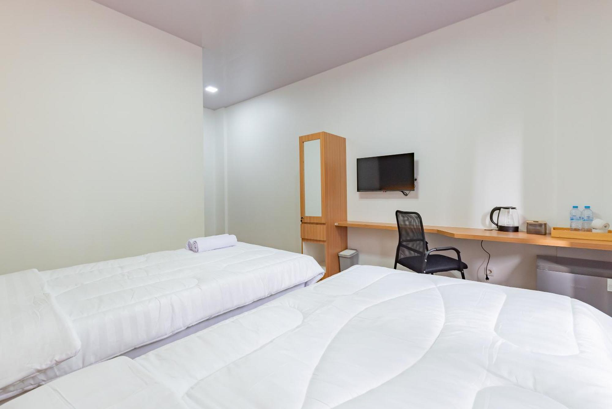 Urbanview Hotel Inkoppabri Cisarua Puncak エクステリア 写真