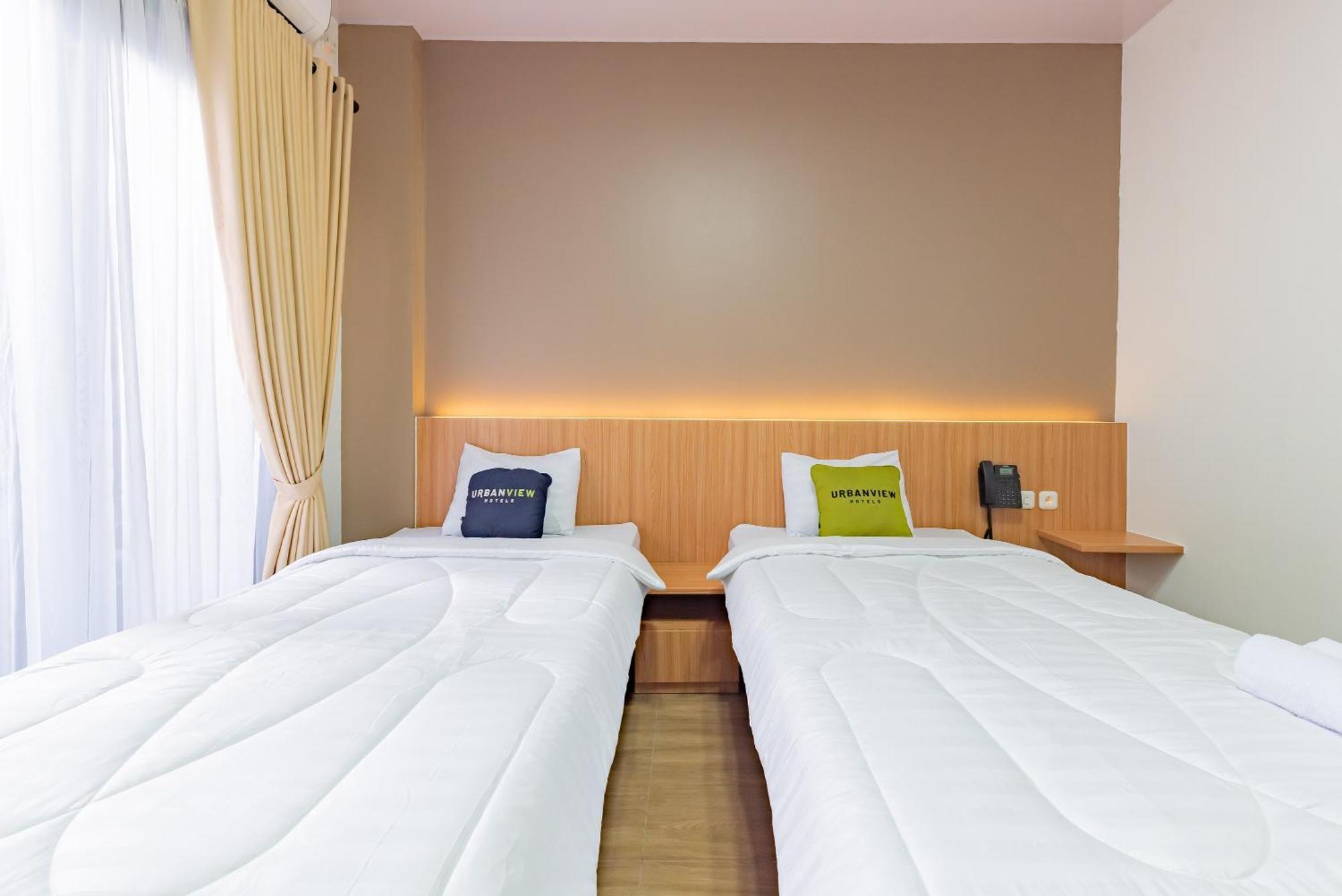 Urbanview Hotel Inkoppabri Cisarua Puncak エクステリア 写真