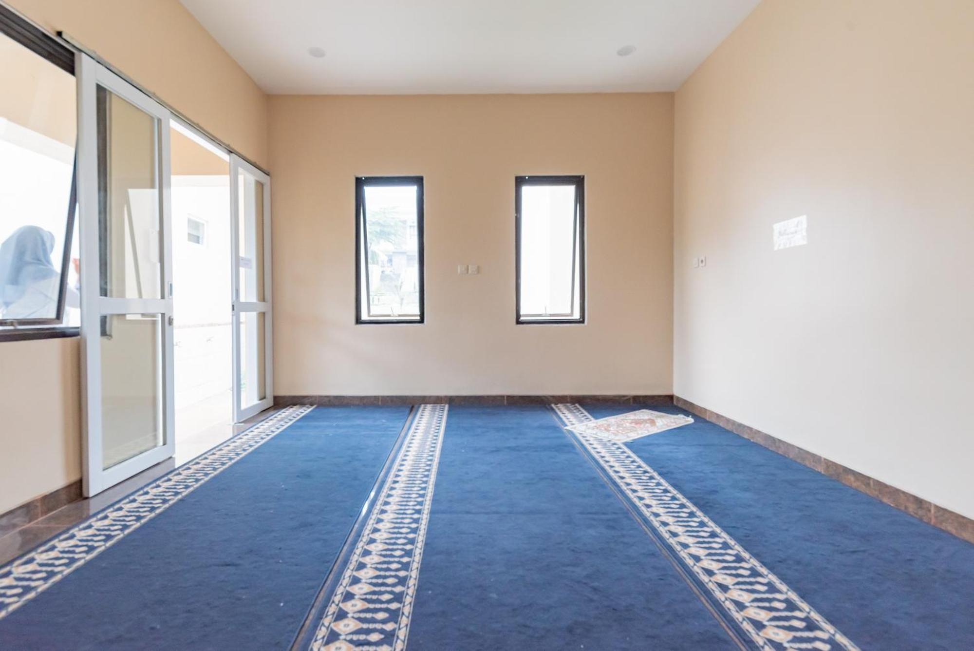 Urbanview Hotel Inkoppabri Cisarua Puncak エクステリア 写真