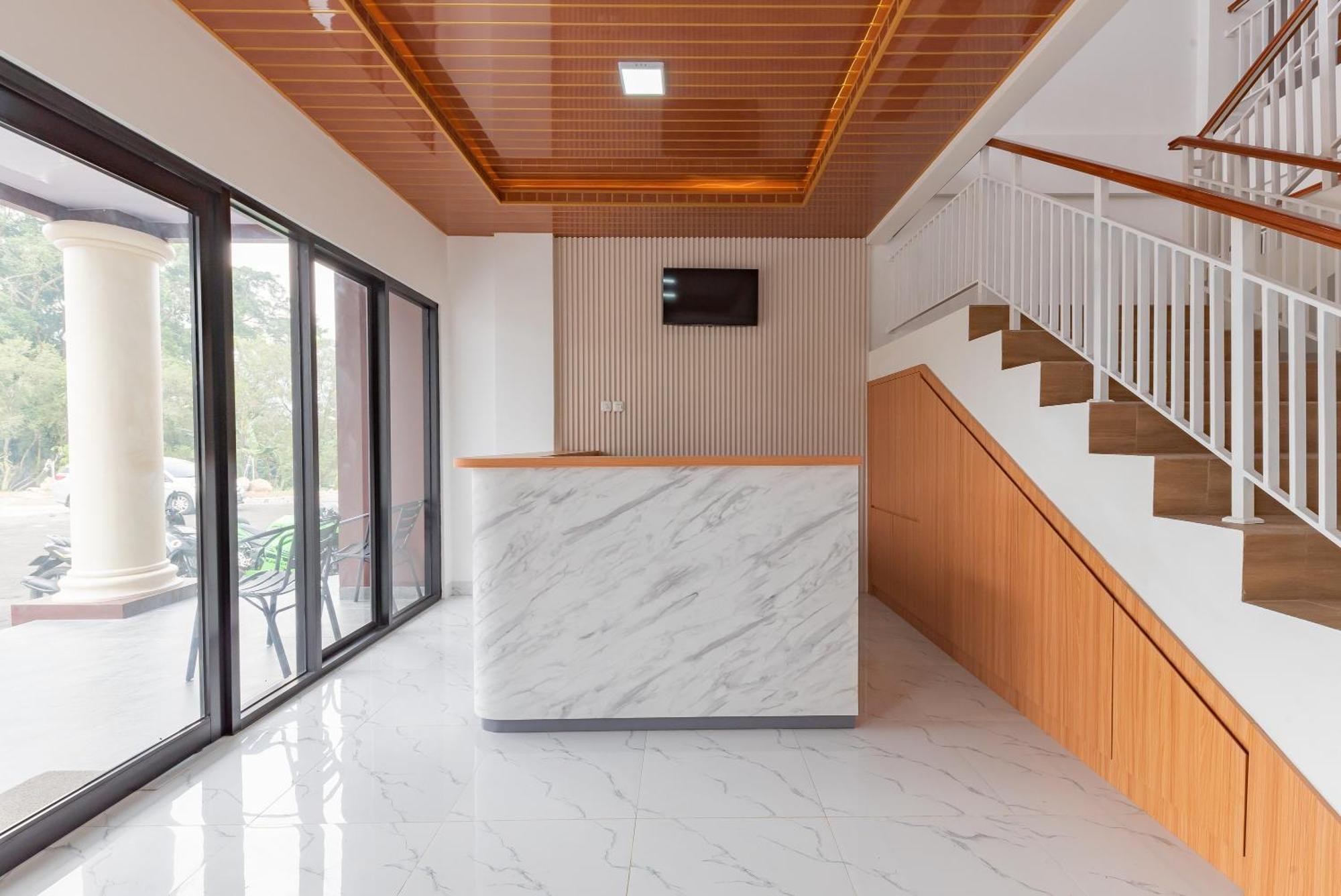 Urbanview Hotel Inkoppabri Cisarua Puncak エクステリア 写真